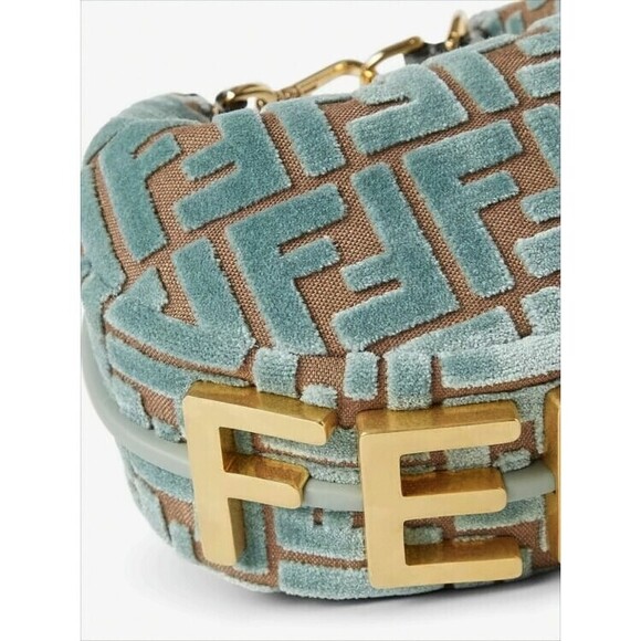 Fendi Crescent-Shaped Shoulder Bag In Plush Velvet - NWT - Picture 5 of 6